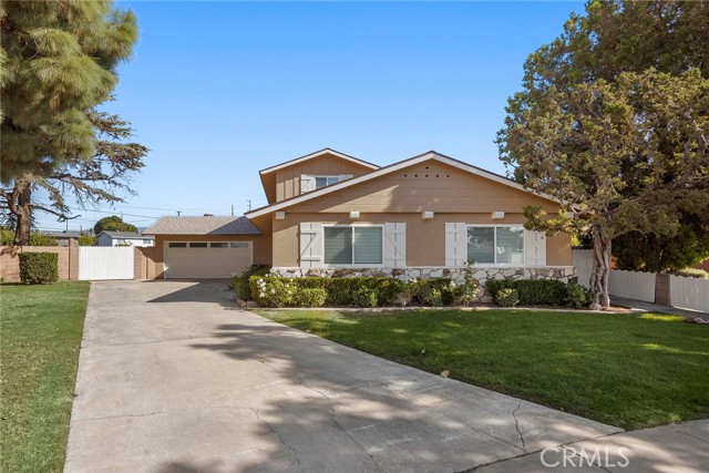 Detail Gallery Image 2 of 27 For 1431 Mauna Loa Rd, Tustin,  CA 92780 - 5 Beds | 3 Baths