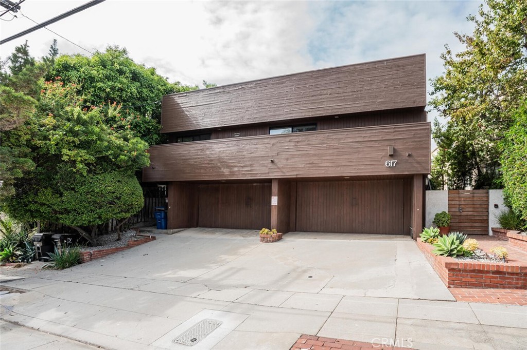 617 Strand #2
