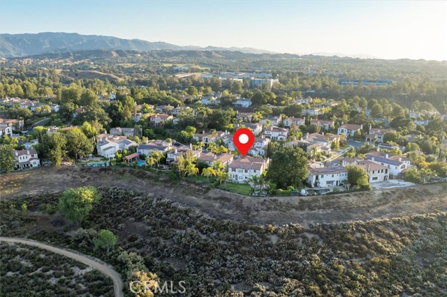 Detail Gallery Image 10 of 75 For 24711 Tiburon St, Valencia,  CA 91355 - 5 Beds | 5 Baths