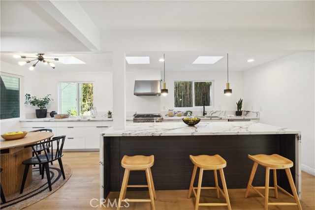 Detail Gallery Image 20 of 70 For 1290 E Woodbury, Pasadena,  CA 91104 - 5 Beds | 5 Baths