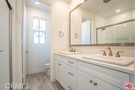 Detail Gallery Image 31 of 48 For 18339 Iris Ln, Yorba Linda,  CA 92886 - 2 Beds | 2/1 Baths