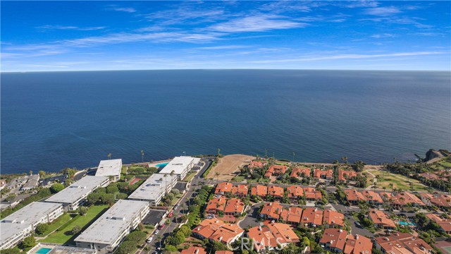 32735 Seagate Drive, Rancho Palos Verdes CA: https://media.crmls.org/medias/d51b8d7e-9aac-446a-a805-921d80d940f2.jpg
