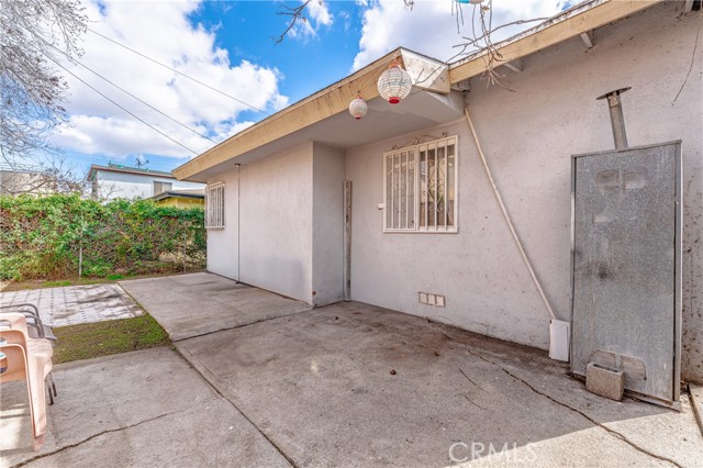 2067 Stockwell Street, Compton, California 90222, 3 Bedrooms Bedrooms, ,2 BathroomsBathrooms,Single Family Residence,For Sale,Stockwell,RS25020150