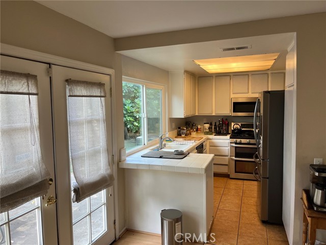 Detail Gallery Image 6 of 16 For 22523 Enadia Way, West Hills,  CA 91307 - 4 Beds | 3 Baths