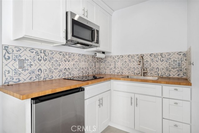 Detail Gallery Image 24 of 34 For 11856 Bray St, Culver City,  CA 90230 - 4 Beds | 3 Baths