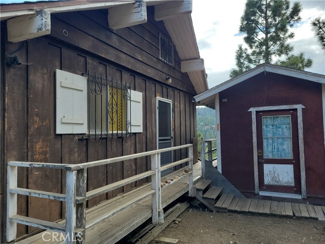 Detail Gallery Image 19 of 21 For 885 Menlo Dr, Big Bear Lake,  CA 92315 - 2 Beds | 1 Baths
