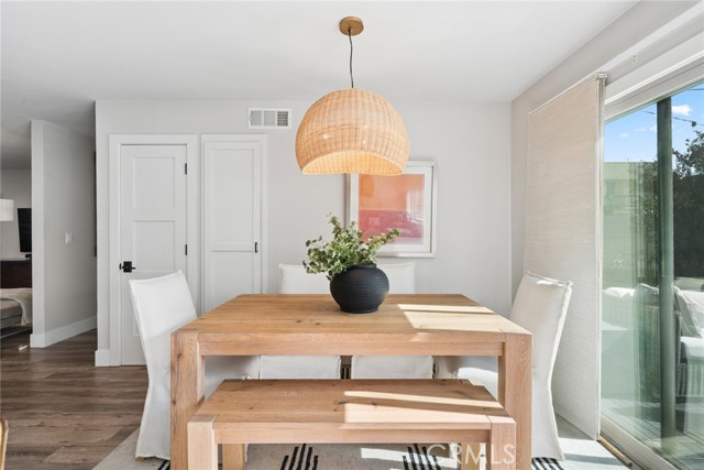 Detail Gallery Image 9 of 39 For 2048 Garden Ln, Costa Mesa,  CA 92627 - 7 Beds | 4 Baths