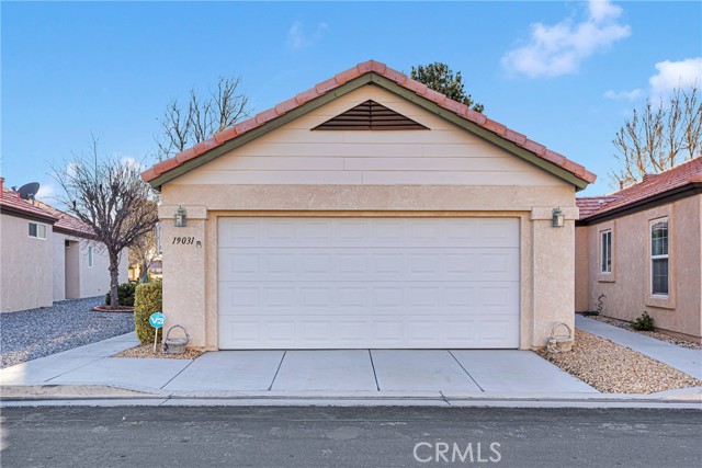 Detail Gallery Image 2 of 24 For 19031 Pamela Ln, Apple Valley,  CA 92308 - 2 Beds | 2 Baths
