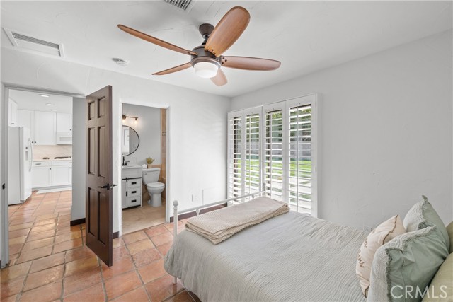 642 S Mountain View Drive, Palm Springs CA: https://media.crmls.org/medias/d51e8d5f-953d-4272-a8cc-d70fc141509a.jpg