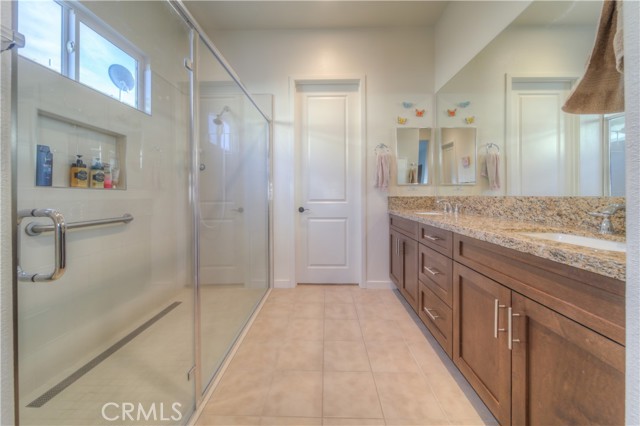 Detail Gallery Image 11 of 34 For 26706 Nephrite Cir, Menifee,  CA 92584 - 2 Beds | 2 Baths