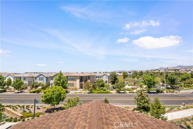 410 Lobata, Irvine CA: https://media.crmls.org/medias/d51f118d-2edb-4f44-99f6-1e755dc56e22.jpg