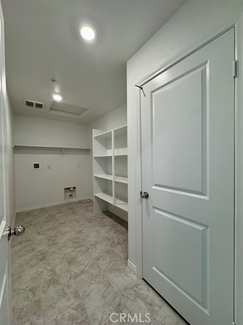 30045 Sunset Pier Drive, Menifee CA: https://media.crmls.org/medias/d52040dc-a596-4e4c-b23f-7040b3f49521.jpg