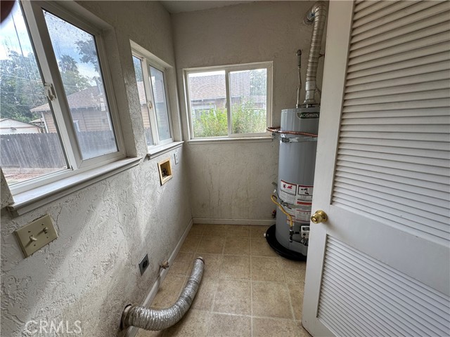 Detail Gallery Image 19 of 42 For 445 W 26th St, Merced,  CA 95340 - 2 Beds | 1 Baths