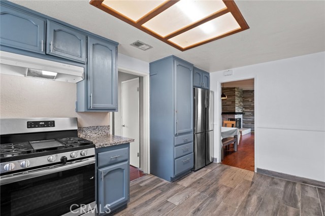 Detail Gallery Image 14 of 30 For 9952 Catawba, Fontana,  CA 92335 - 3 Beds | 2 Baths