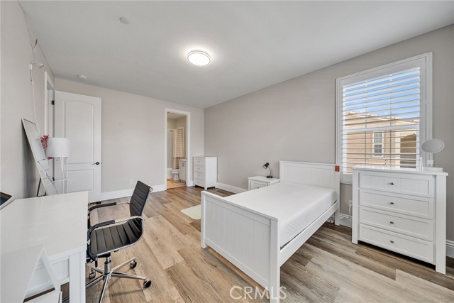 Detail Gallery Image 39 of 62 For 61 Windwalker Way, Tustin,  CA 92782 - 6 Beds | 5/1 Baths