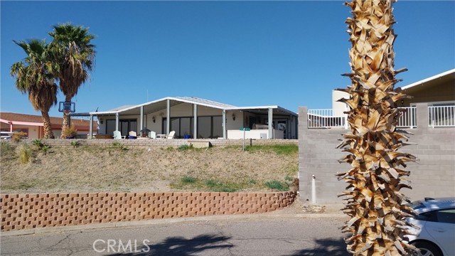 Detail Gallery Image 1 of 69 For 205 Thunderbird Ln #2,  Needles,  CA 92363 - 3 Beds | 3 Baths