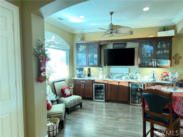 30610 Early Round Drive, Canyon Lake CA: https://media.crmls.org/medias/d522d4c1-bd45-480f-85cb-bc3d1fc931c8.jpg