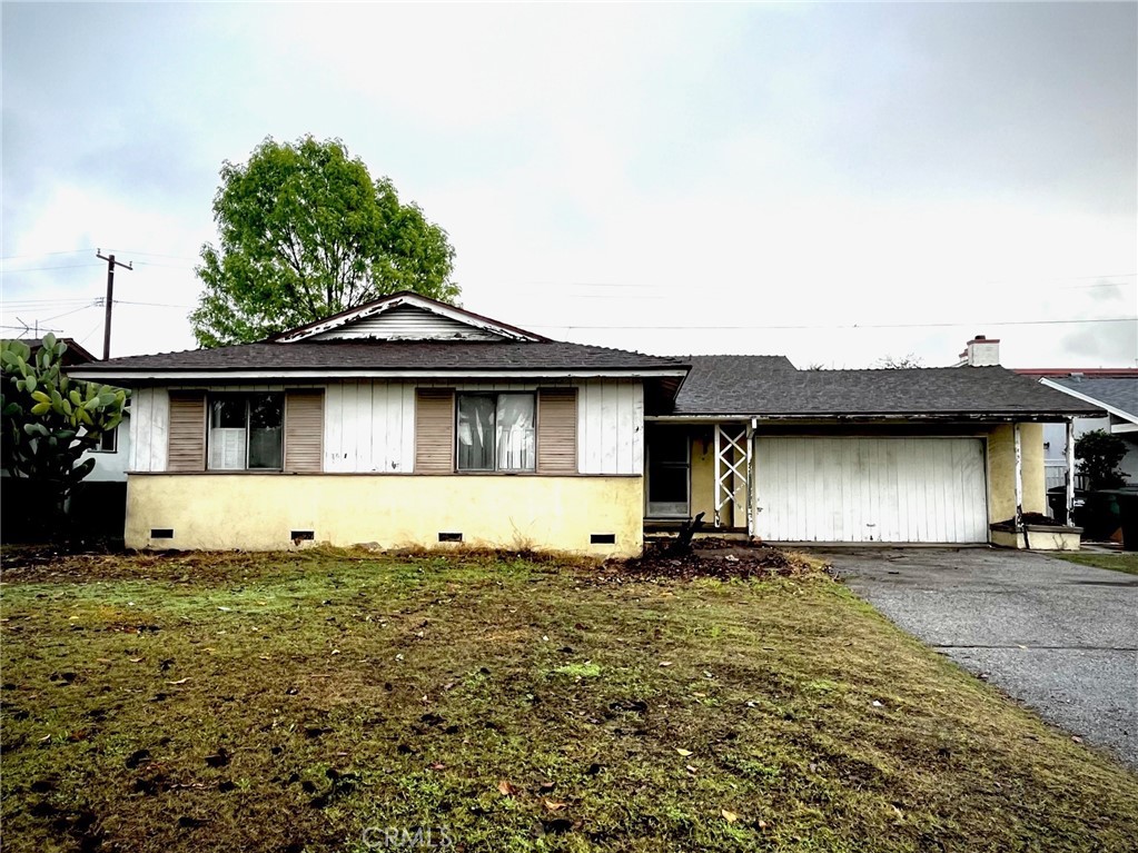 138 N Morada Avenue