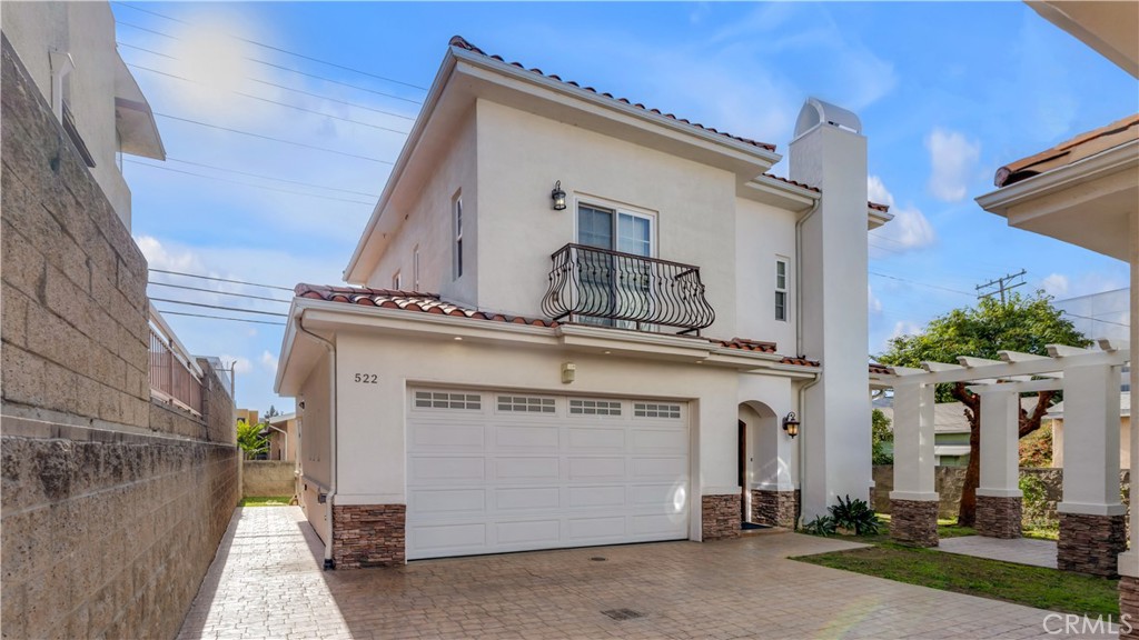 522 W Elk Avenue