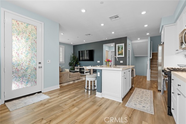 Detail Gallery Image 8 of 48 For 705 Arrowleaf, Rancho Mission Viejo,  CA 92694 - 3 Beds | 3 Baths