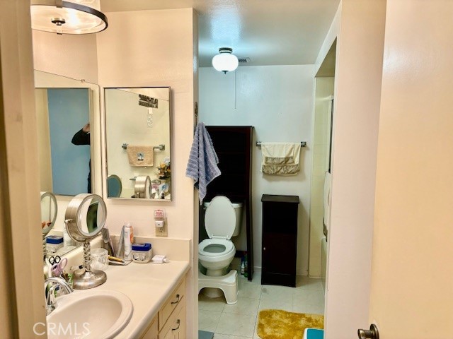 Detail Gallery Image 11 of 17 For 5 Avenida Castilla, Unit O, Laguna Woods,  CA 92637 - 1 Beds | 1 Baths