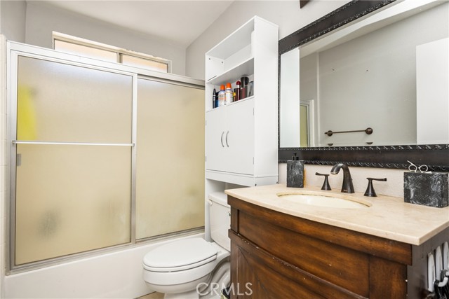 Detail Gallery Image 29 of 39 For 2564 Avenida Del #P201,  Corona,  CA 92882 - 2 Beds | 2 Baths