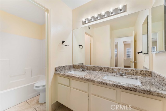 Detail Gallery Image 15 of 18 For 12473 Del Amo Way, Victorville,  CA 92392 - 4 Beds | 2 Baths