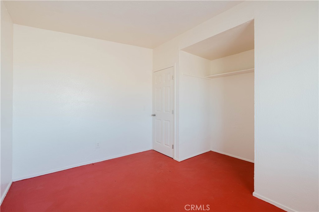 https://media.crmls.org/medias/d525c4b1-b660-4439-89a4-3c5a6e820513.jpg?preset=X-Large