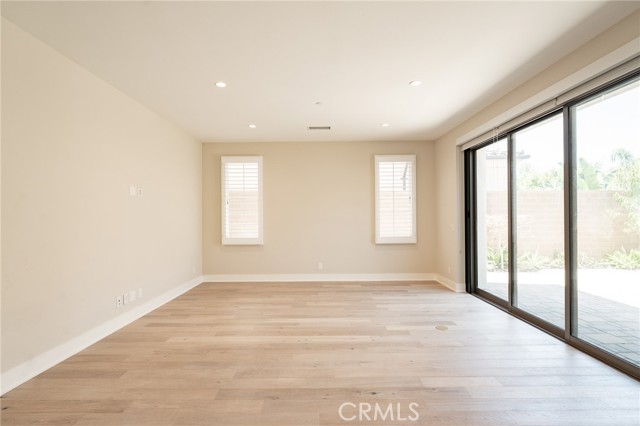 Detail Gallery Image 7 of 19 For 133 Oceano, Irvine,  CA 92602 - 3 Beds | 2/1 Baths