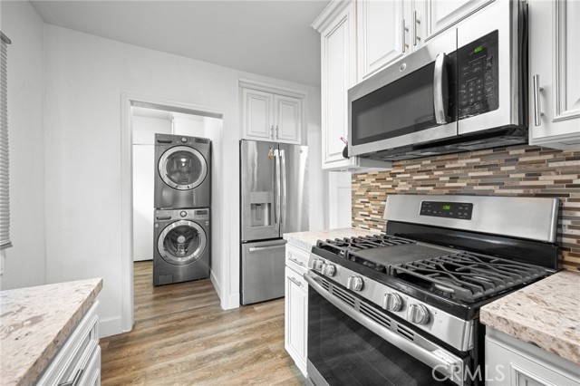 Detail Gallery Image 10 of 19 For 304 E Garfield, Glendale,  CA 91205 - 2 Beds | 1/1 Baths