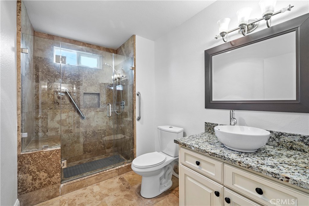 MLS #OC25257462 image #12