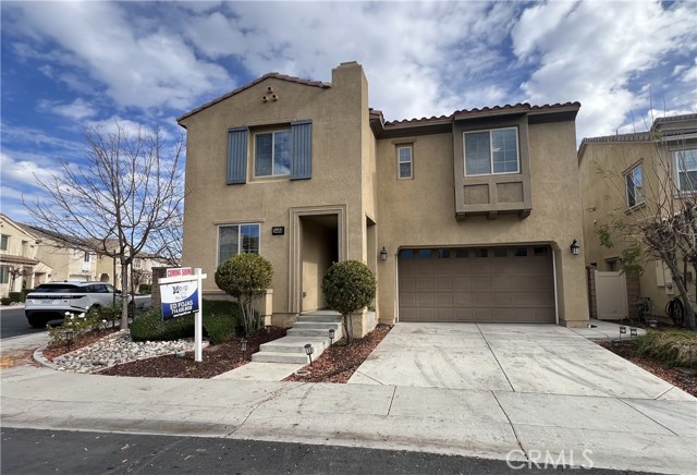 Detail Gallery Image 3 of 57 For 24464 Periwinkle, Lake Elsinore,  CA 92532 - 5 Beds | 3 Baths