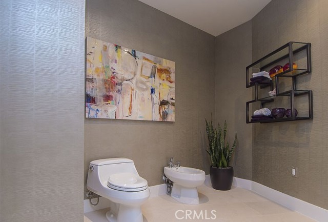 Detail Gallery Image 14 of 18 For 10776 Wilshire Bld #801,  –,  CA 90024 - 2 Beds | 2/1 Baths