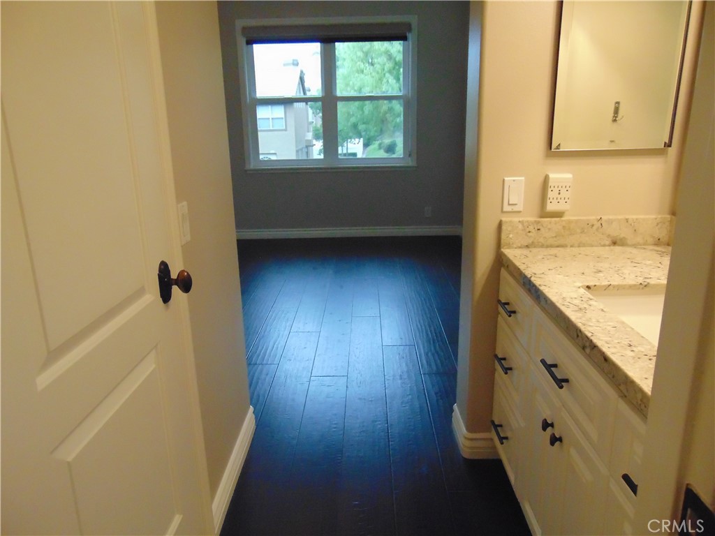 MLS #OC25261441 image #28