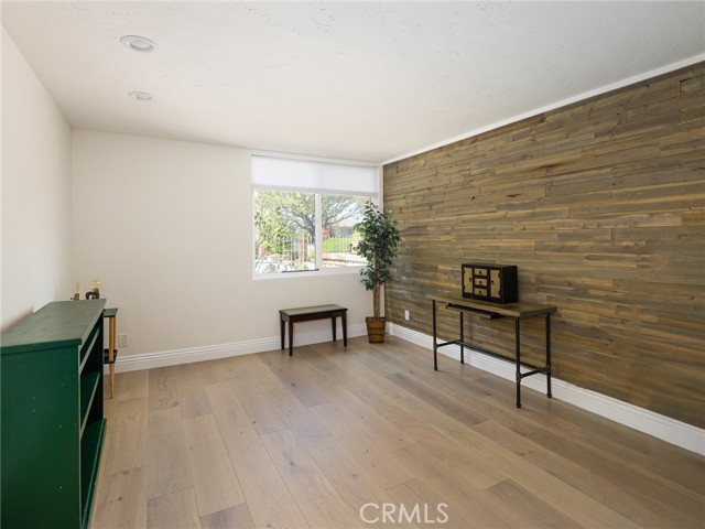 6526 Ocean Crest Drive, Rancho Palos Verdes CA: https://media.crmls.org/medias/d529efd5-6480-4b67-8697-56b807f4853e.jpg