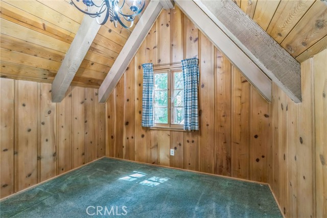 129 B Lane, Lake Arrowhead CA: https://media.crmls.org/medias/d52a0454-4dc2-4422-a29e-f793a941855b.jpg