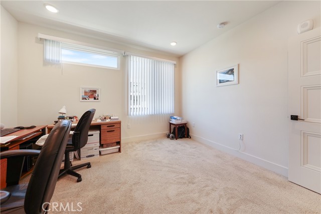 16235 Dawn Way, Tustin CA: https://media.crmls.org/medias/d52ab515-c2f4-46f3-9084-c48a85f0da56.jpg