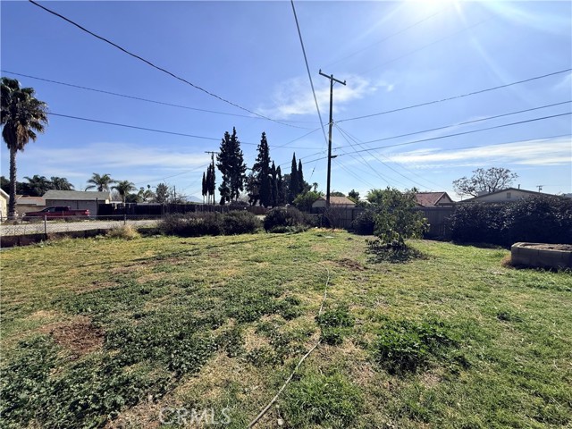 Detail Gallery Image 15 of 35 For 18837 6th, Bloomington,  CA 92316 - 3 Beds | 2 Baths