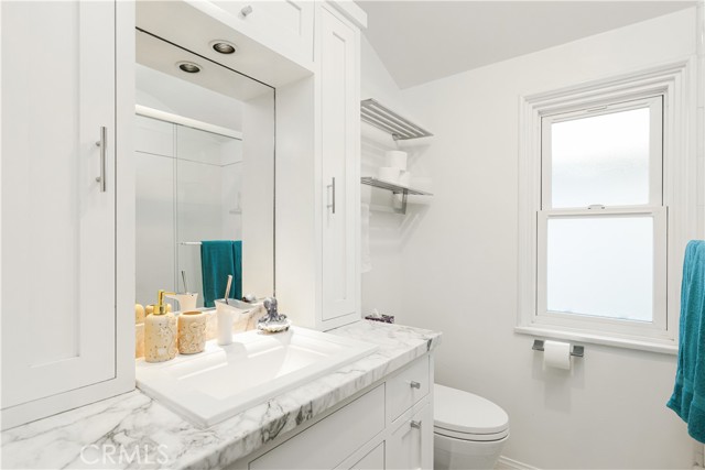1029 Glenneyre Street, Laguna Beach CA: https://media.crmls.org/medias/d52b432a-da18-49b8-b13e-8c1b3ff830fd.jpg