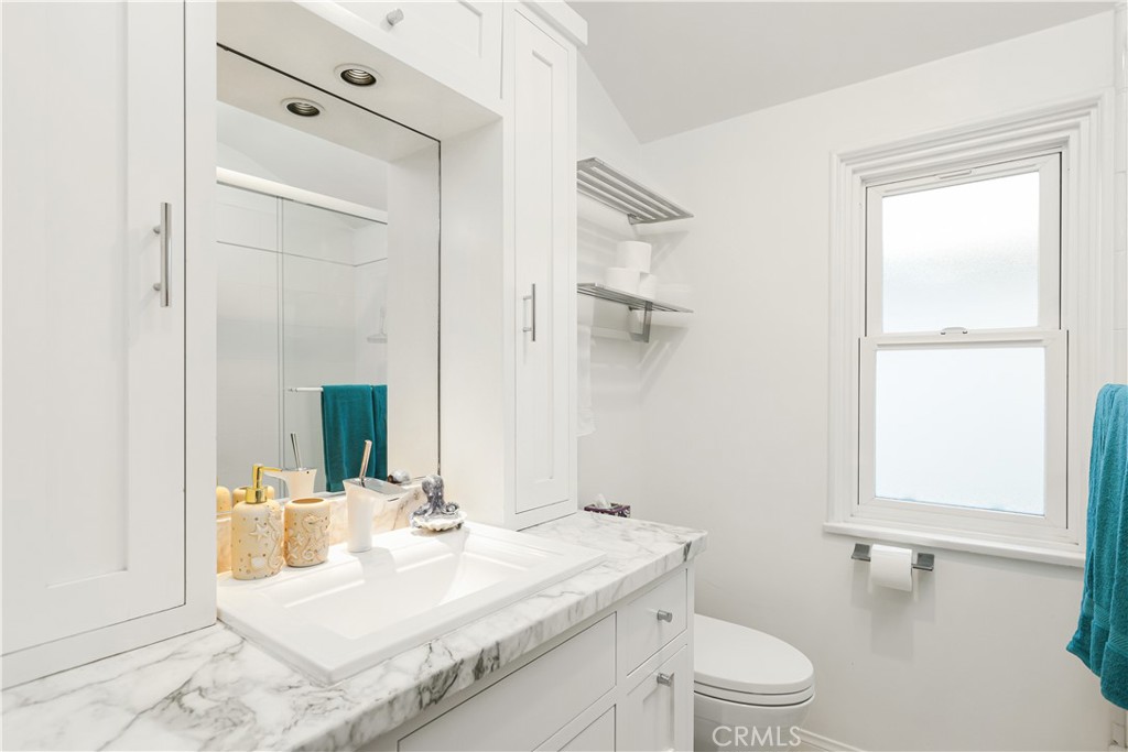 D52b432a Da18 49b8 B13e 8c1b3ff830fd