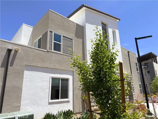 Detail Gallery Image 3 of 48 For 27508 Golden Currant Pl, Valencia,  CA 91381 - 5 Beds | 4/1 Baths