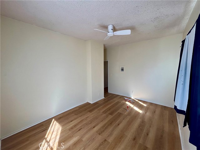 Detail Gallery Image 7 of 32 For 3755 Brockton Ave, Riverside,  CA 92501 - – Beds | – Baths