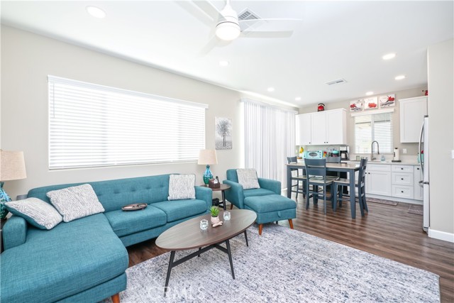 1134 Villa Calimesa Ln, Calimesa CA: https://media.crmls.org/medias/d52b6b5d-049a-4848-a14c-10621ad7c6e2.jpg