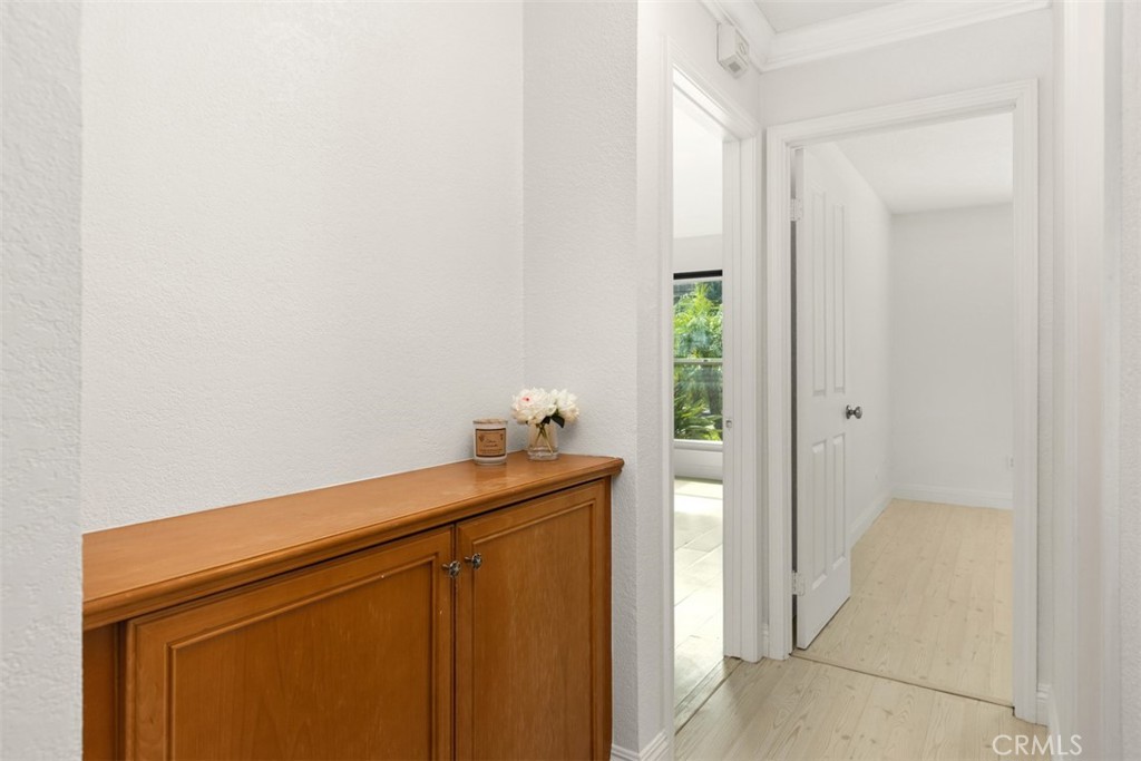 MLS #OC25237663 image #6