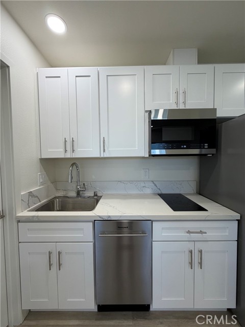 Detail Gallery Image 4 of 10 For 27533 Pasatiempo, Mission Viejo,  CA 92692 - 0 Beds | 1 Baths