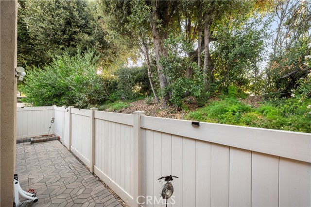 1137 Mountain Gate Road, Upland CA: https://media.crmls.org/medias/d52df9af-f7bc-457f-a827-f587fbb00231.jpg