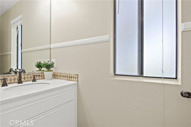 Detail Gallery Image 18 of 26 For 633 Springbrook #45,  Irvine,  CA 92614 - 2 Beds | 2/1 Baths