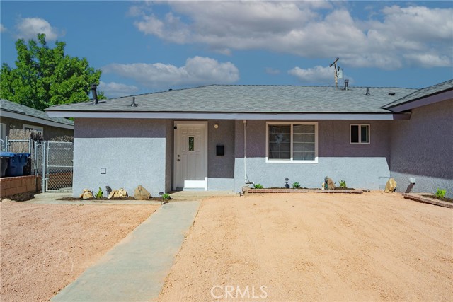 Detail Gallery Image 5 of 26 For 45557 3rd St, Lancaster,  CA 93535 - 4 Beds | 2 Baths