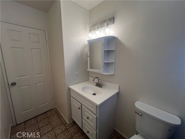 354 N. Vista Bonita, Glendora CA: https://media.crmls.org/medias/d52fb64f-7bf8-4433-8b3f-a95a70882a18.jpg