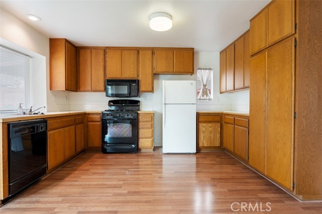 Detail Gallery Image 12 of 45 For 7040 Marino Pl, Rancho Cucamonga,  CA 91701 - 3 Beds | 2/1 Baths